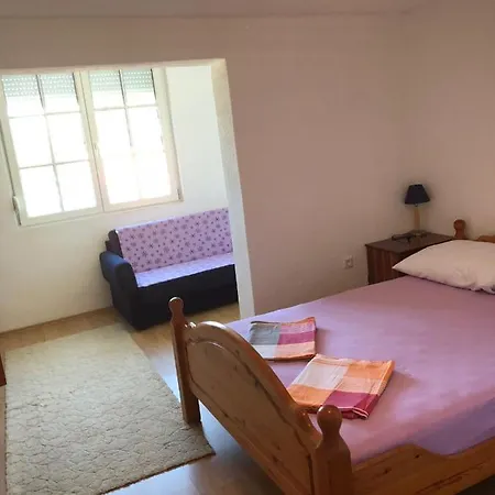 Aparthotel Senita's & 4*